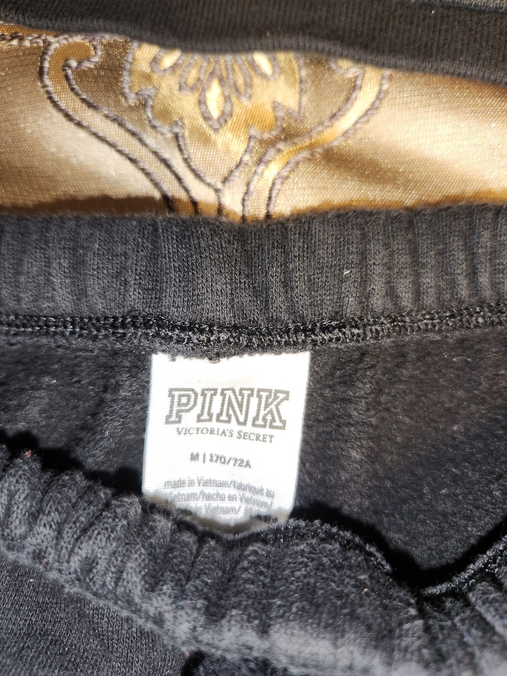 Victoria's Secret Pink Black Logo Joggers And Sweatshirt - Picture 2 of 3